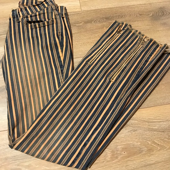 Striped Yellow and Blue Zipped Flare Jeans - Picture 4 of 5